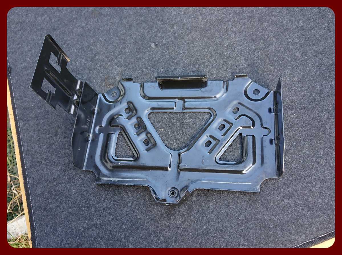 BMW MINI ミニ R56 2007年 バッテリー ステー 51782755518 -02 5178 2755518 A-2100拍卖