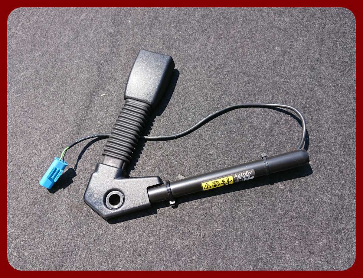 BMW MINI ミニ ワン R50 2002年 助手席 左 シートベルト キャッチ バックル 0049343166010 531084300 188671 A-1973拍卖