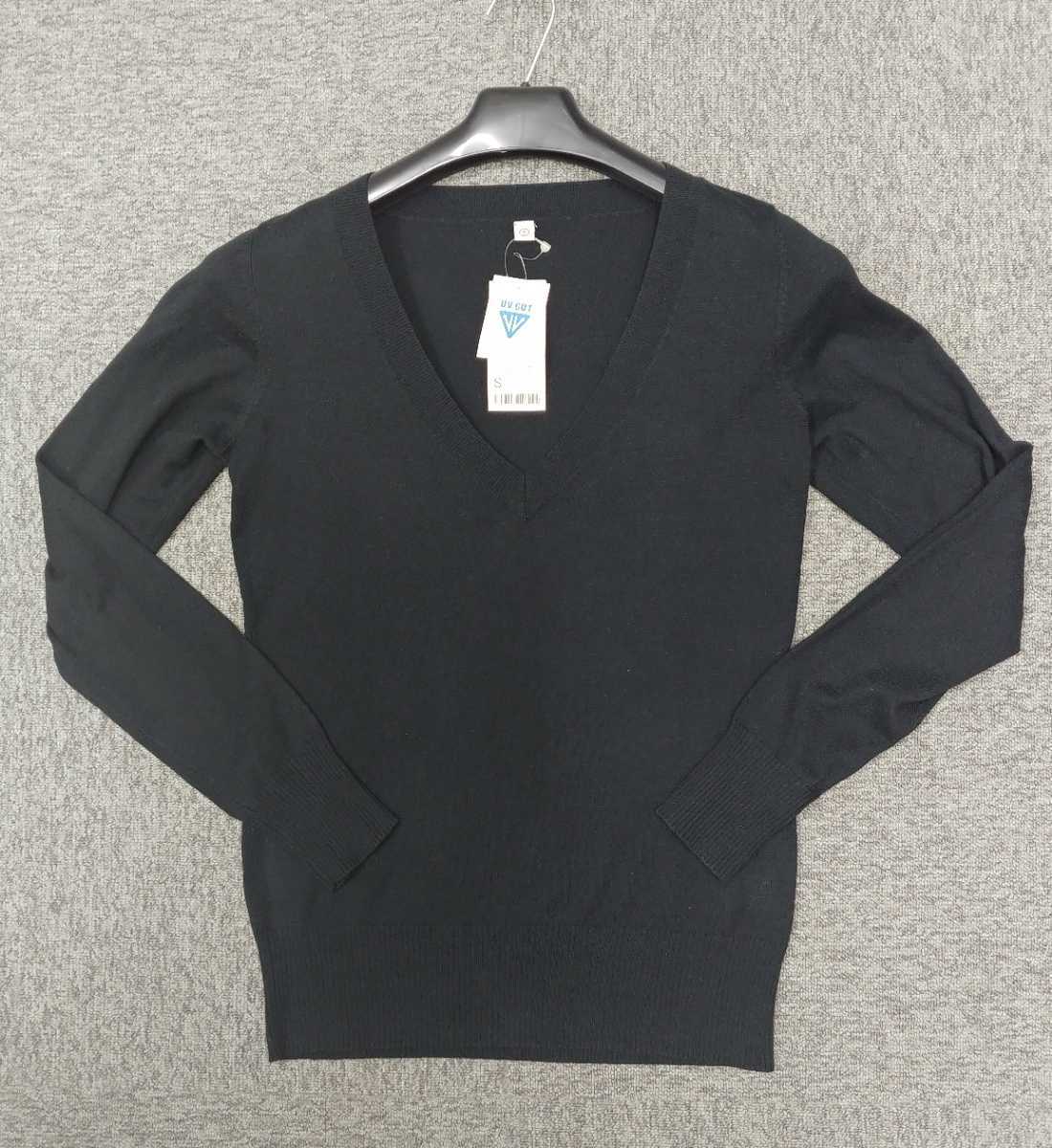 UVカットVネックセーター(長袖) ユニクロ 新品タグ付き拍卖