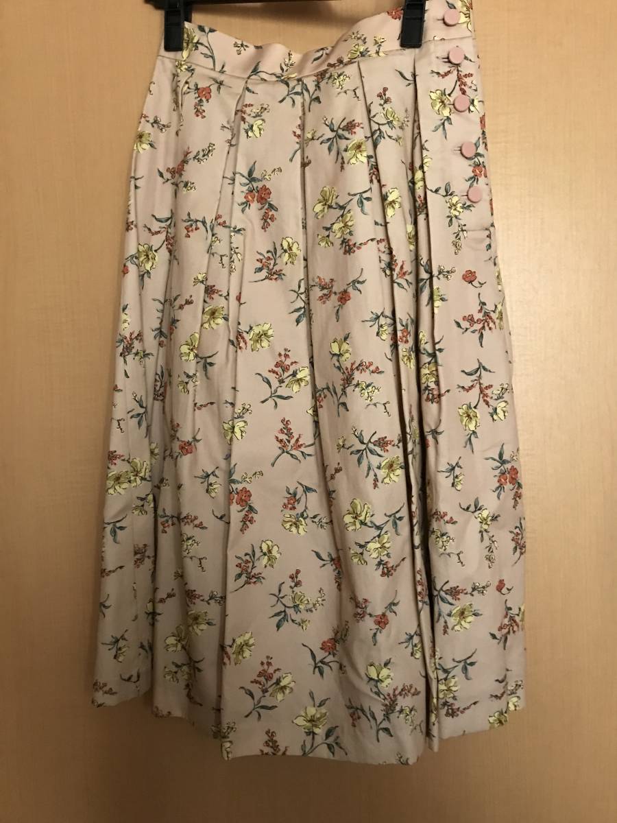 【JILLSTUART】 ジルスチュアート ☆ エミーフラワープリントタックスカート 新品 税込\19,800の品拍卖