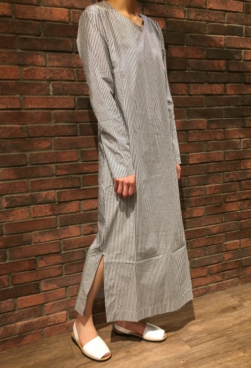 新品 PROGETTO AZZURRA ストライプマキシワンピース イタリア製拍卖