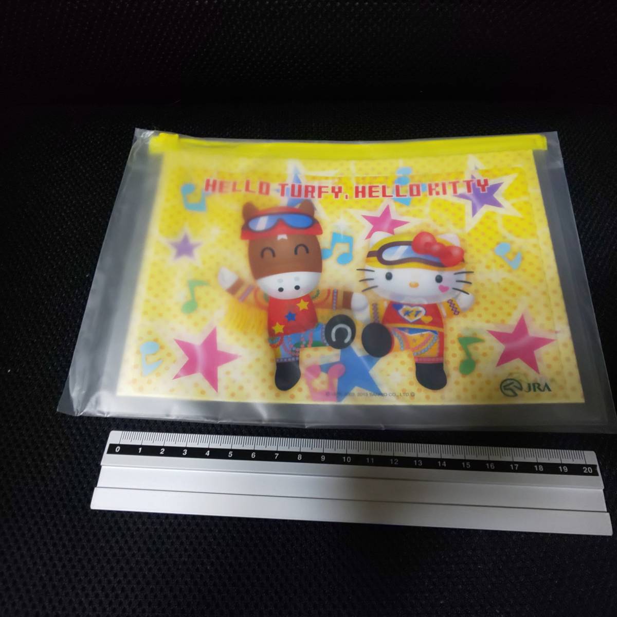 ■ 即決 ハローターフィー ハローキティー JRA 競馬 クリアケース サンリオ HELLO TURFY HELLO KITTY 黄色 未使用 未開封 2013拍卖
