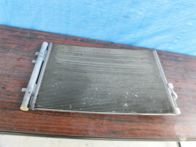 AL410 BMW F25 F26 X3 X4 コンデンサー拍卖