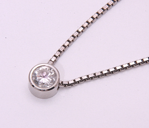 《質屋出品》Pt850★天然ダイアモンド0.26ctペンダントネックレス★C-4534拍卖