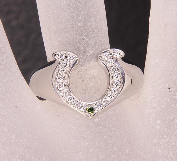 《質屋出品》Pt900★グリーンダイアのデザインリング★k-3960拍卖