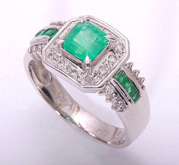 《質屋出品》Pt900★天然エメラルド0.72+0.12ct+ダイアモンドリング★C-4445拍卖