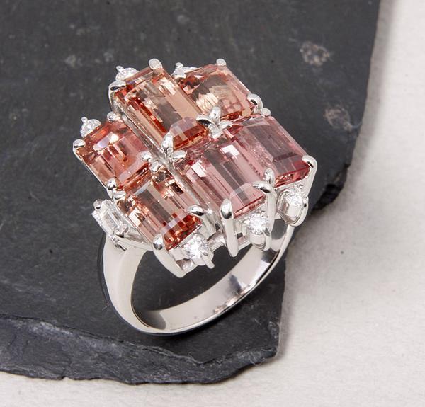 《質屋出品》Pt900★ピンクトパーズ9.76ctのデザインリング★k-3370拍卖