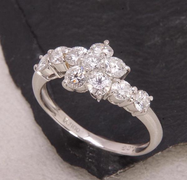 《質屋出品》Pt900★ダイア1ctの花デザインリング★C-2545拍卖