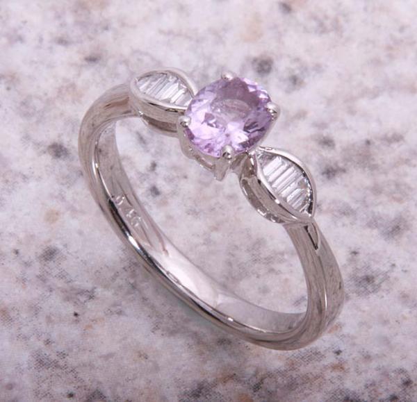 《質屋出品》Pt900★天然スカポライト+ダイアリング★C-3921拍卖