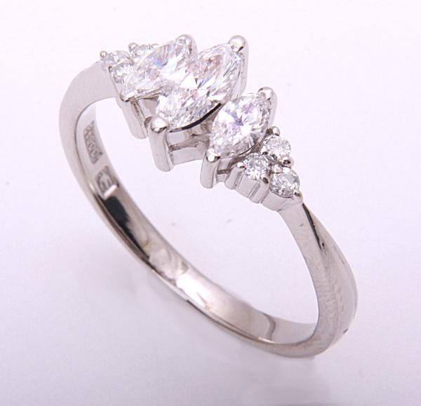 《質屋出品》Pt900★天然ダイアモンド0.53ctリング★C-4438拍卖