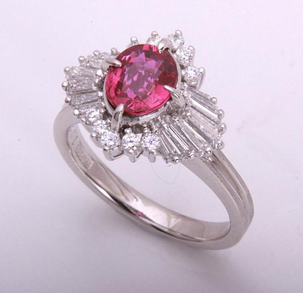 《質屋出品》Pt900★天然ルビー1.02ct+ダイアモンドリング★C-4084拍卖