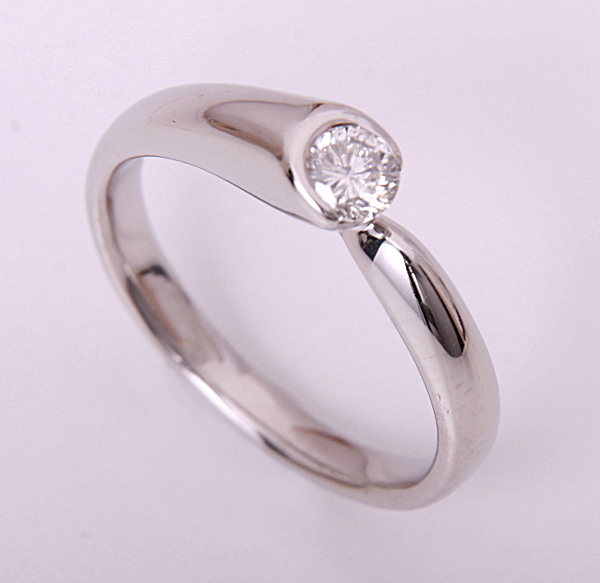 《質屋出品》Pt900★天然ダイアモンド0.20ctデザインリング★C-4880拍卖