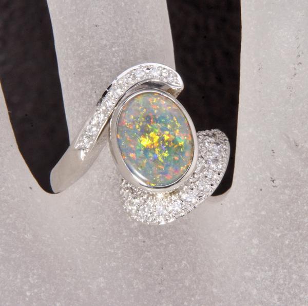 《質屋出品》Pt900★天然オパール1.85ctのリング★k-3285拍卖