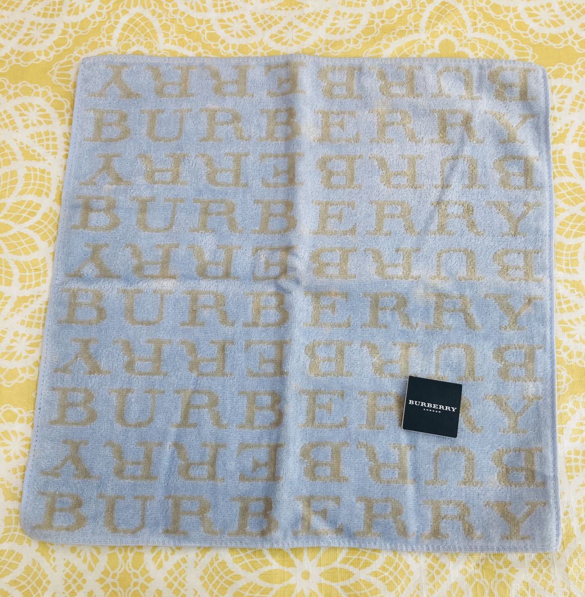新品/BURBERRY/タオルハンカチ/正規品/バーバリー/綿100%/未使用/即決あり/匿名発送/ノバチェック/水色/ロゴ柄/日本製 045拍卖