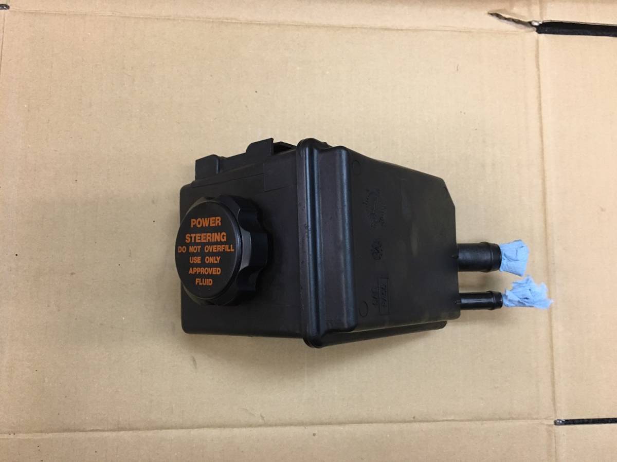 1996年 キャデラック フリートウッド ブロアム 部品取り車 パワステリザーブタンク 中古部品 拍卖