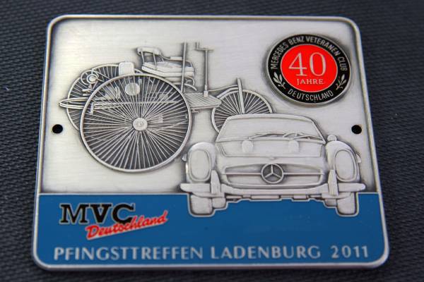 ◇ Mercedes CLUB エンブレム Badge MVC40周年記念 benz 300SLロードスター 2011 W100mm ocitye メルセデスベンツW198 クラシックカー Ltdc拍卖