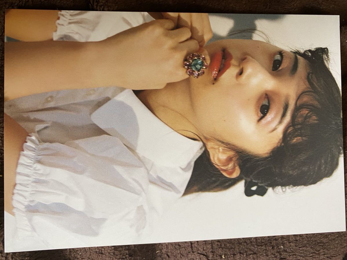 即決送料無料 小宮有紗フォトスタイルブックio封入ポストカード拍卖