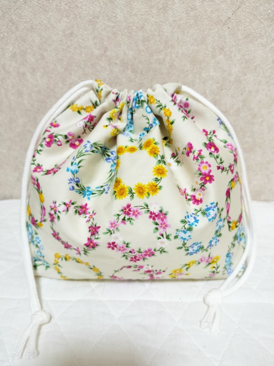 ハンドメイド 巾着袋 四季折々の花 小物入れ コップ袋 給食袋 お弁当袋拍卖
