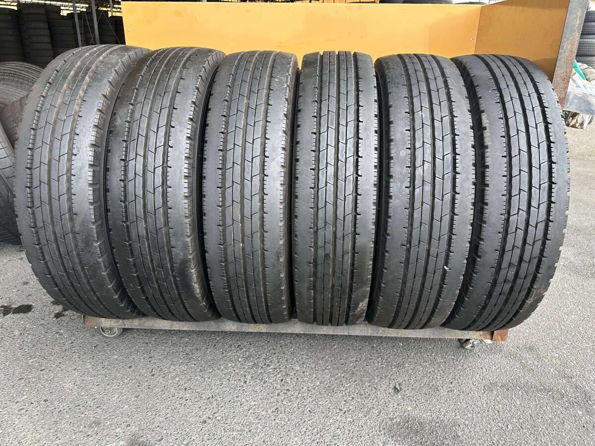 【3089】★ 205/85R16 117/115N LT 6本タイヤ夏タイヤバリ山 DUNLOP ENESAVE SPLT 50【2020年】拍卖