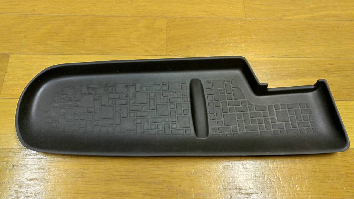 ホンダ 純正 N-BOX JF3 インパネトレイ マット拍卖