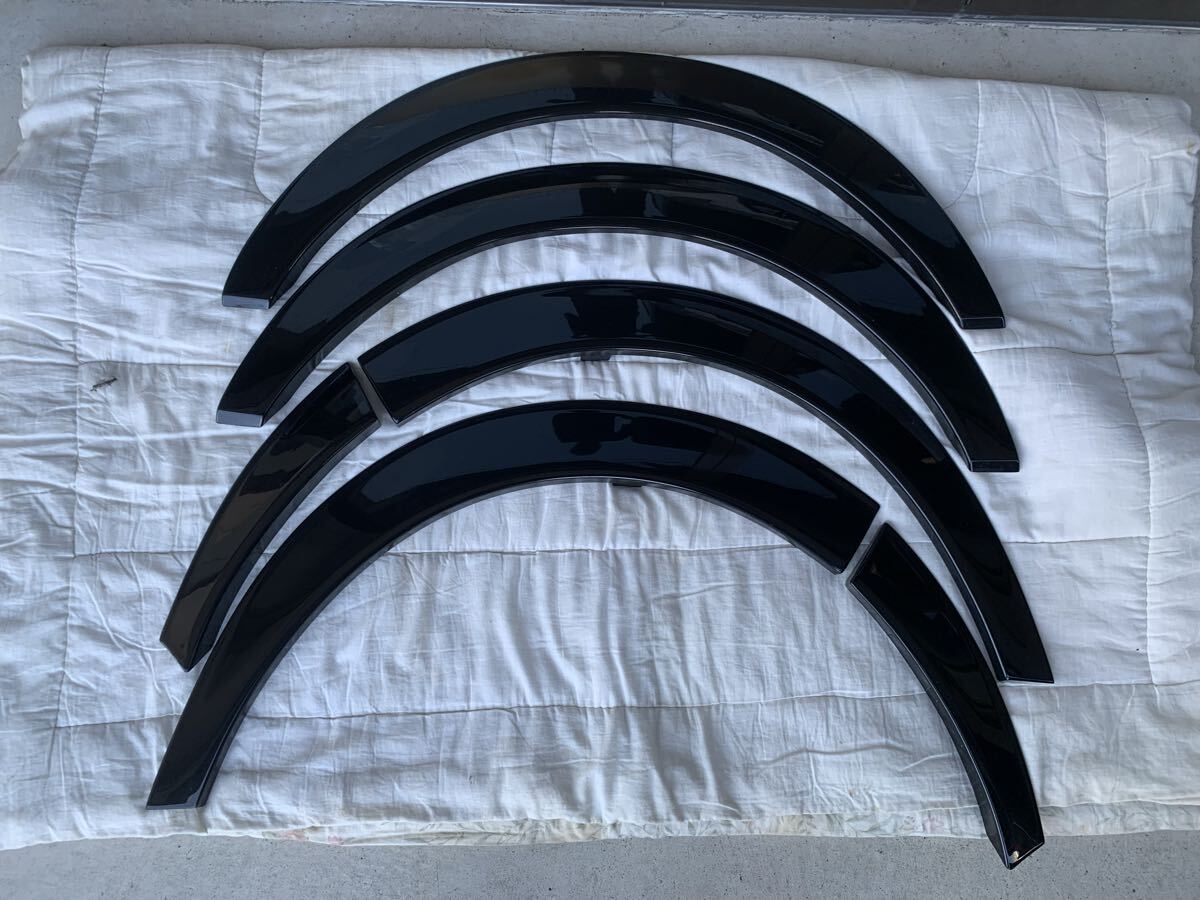 CRS ESSEX ハイエース用 25mm オーバーフェンダー ブラック 200系 ハイエース レジアスエース拍卖