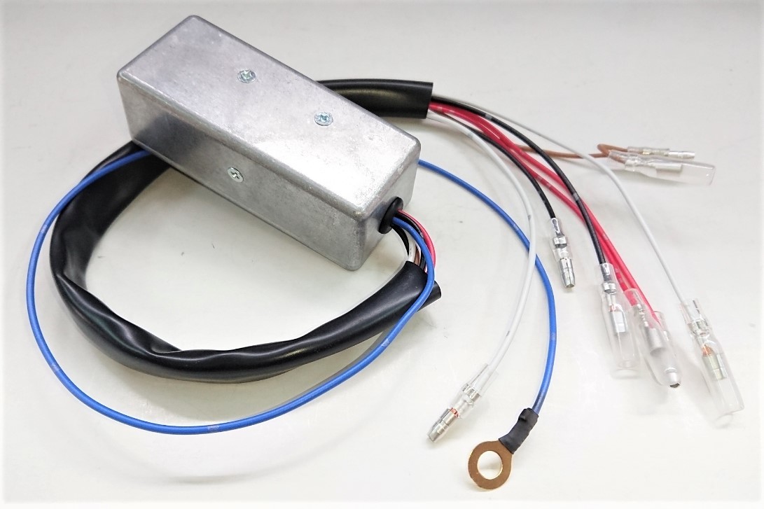 SUZUKI GT380 GT550 GT750 ポイント車 セミトランジスター ユニット タイミングランプ付 (EAGLE-3P)拍卖