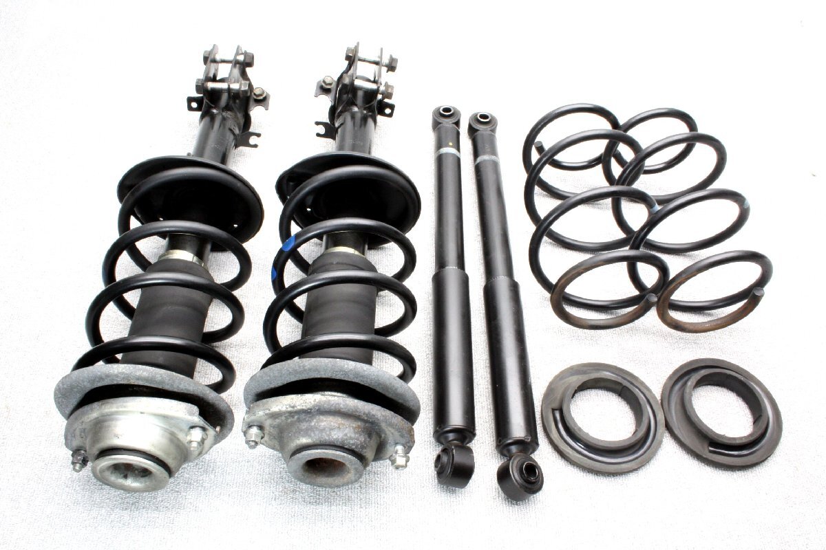 MB15S デリカ 純正 ストラット サス ショックアブソーバー 41601-54M10 41602-54M10 41800-54M10 D:2 H27年 CVT 2WD S5M.拍卖