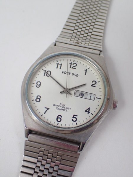 m3380 / CITIZEN シチズン FREE WAY 5500-A85544 クォーツ デイデイト メンズ 腕時計 現状品 非稼働 ジャンク拍卖