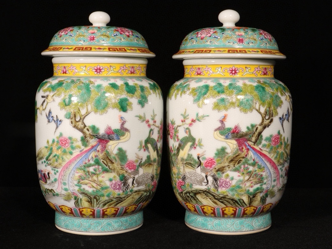 旧蔵 清 雍正年製 エナメル彩 錦堂富貴紋 冬瓜罐一對 陶芸 古陶磁器 中国磁器 極細工 中国古玩 骨董品 古美味 209拍卖