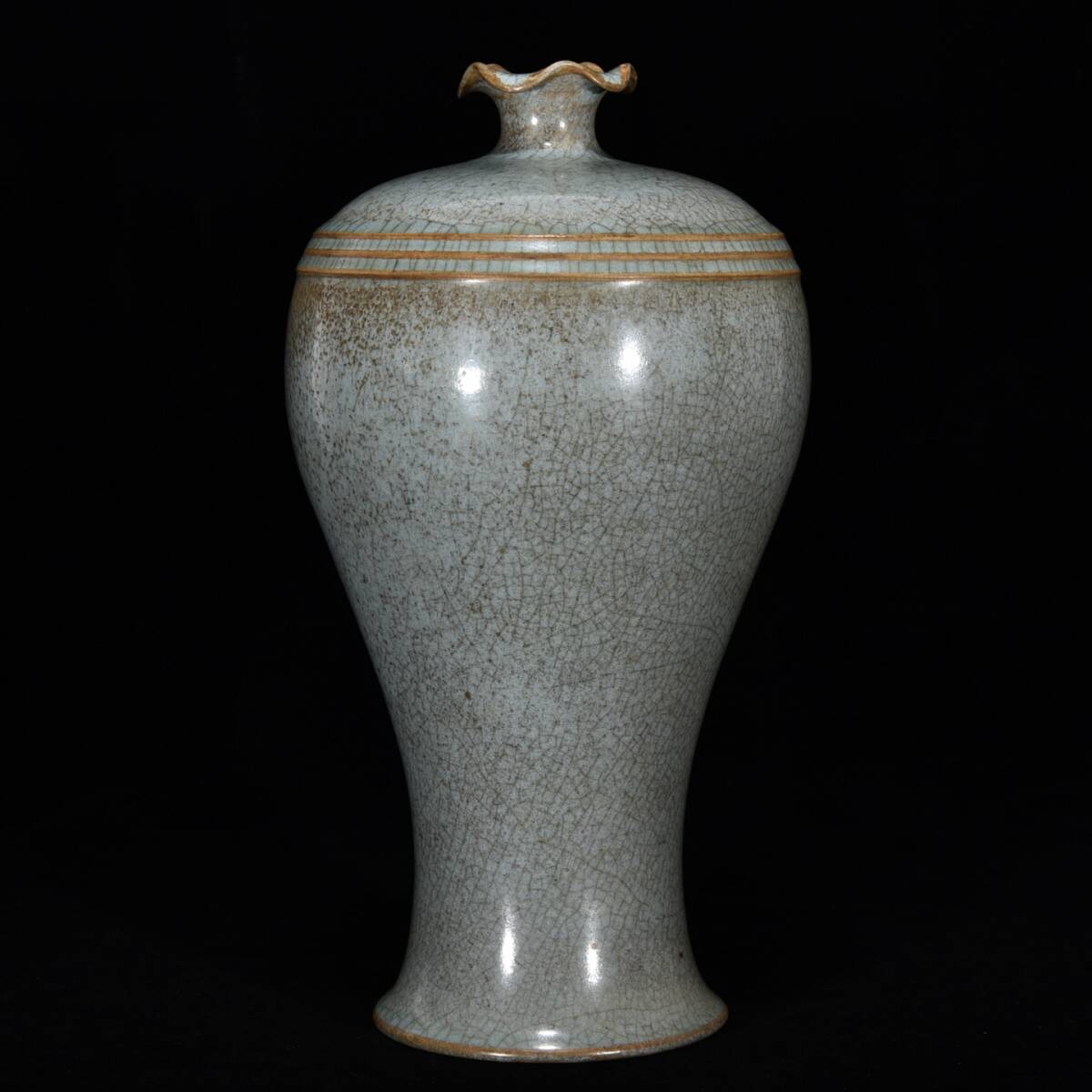 旧蔵 宋 汝窯 甲字款 花口梅瓶 陶芸 古陶磁器 中国磁器 極細工 中国古玩 骨董品 古美味 209拍卖