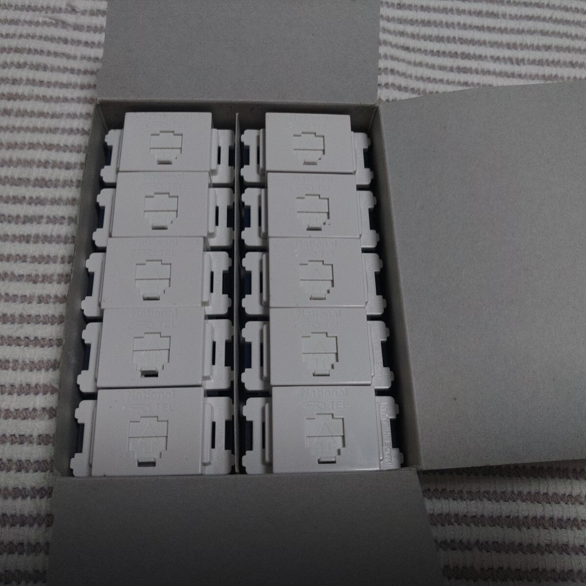 松下 コスモワイド WNT15629W 電話モジュラー 6極2心 新古 10個 ゆうパック60サイズ拍卖