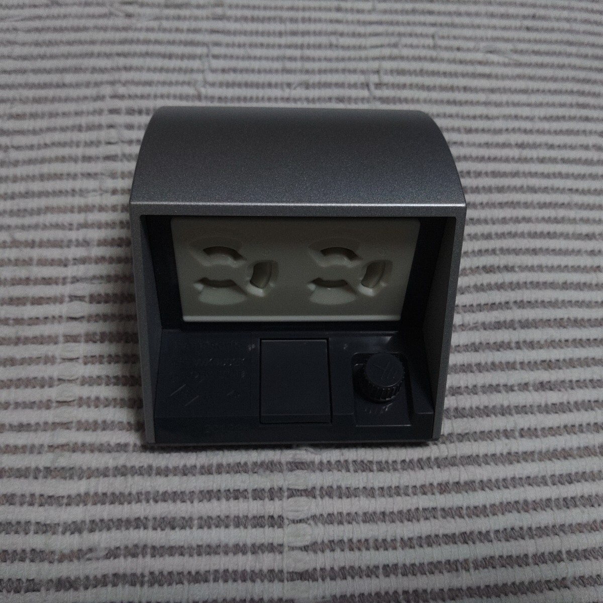 パナソニック スマート WK4602S シルバー 接地防水コンセント 新古 ゆうパック60サイズ拍卖