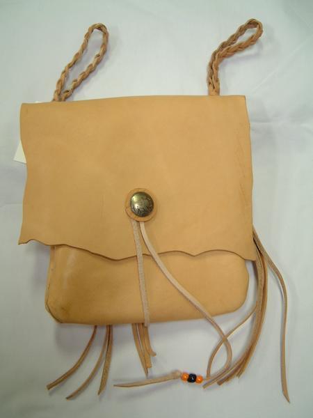 【レザー館】本革 メディスンバック タン(ヌメ革) 新品拍卖