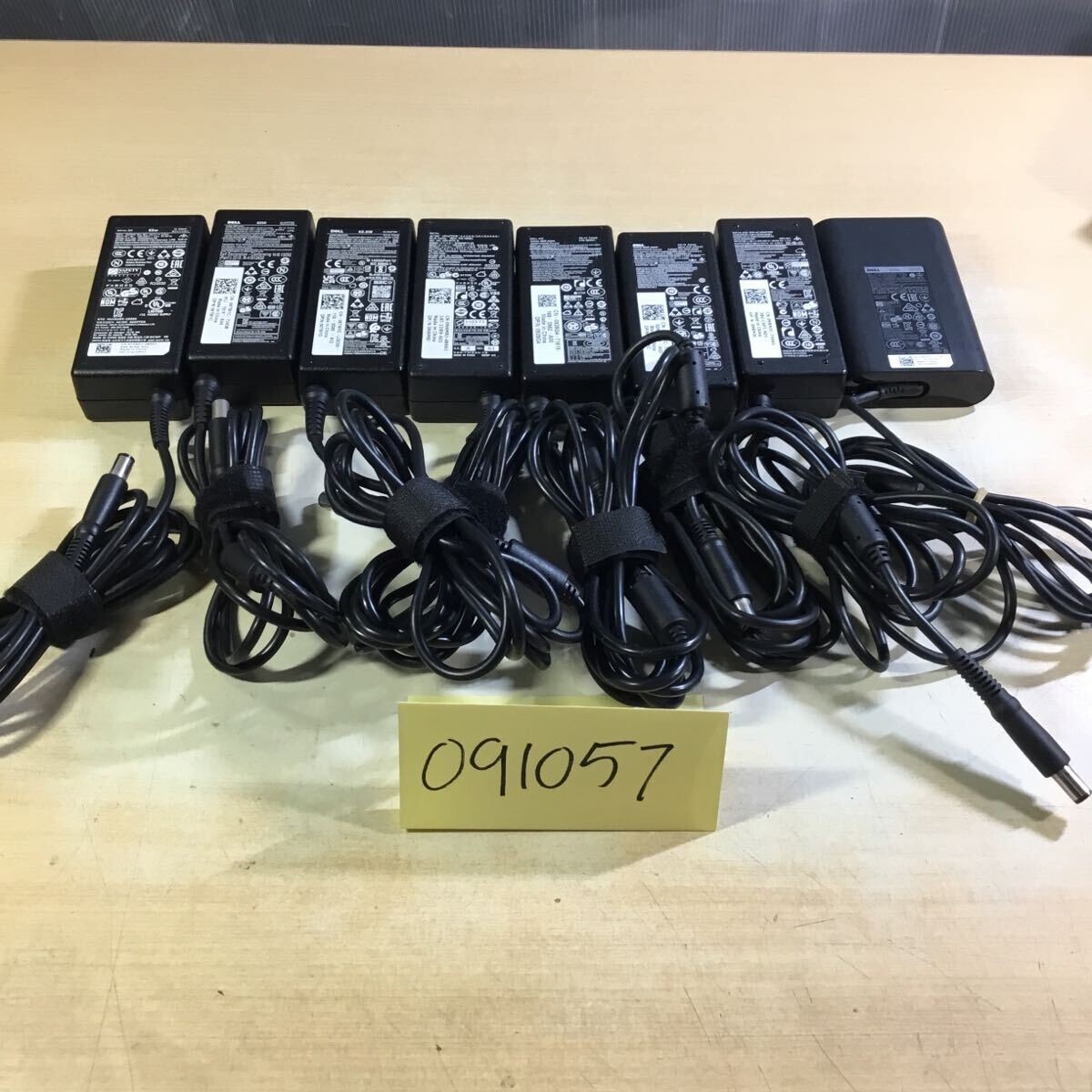 【送料無料】(091057E) 8個セット DELL AC Adapter LA65NS2-01 等 19.5V3.34A 純正品 ACアダプター ミッキーケーブル付 中古品拍卖
