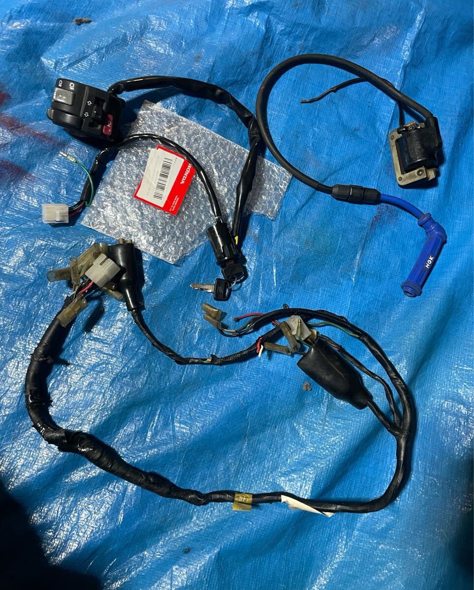 ホンダ モンキー Z50 4L 中古 メインハーネス ホンダ ハーネス ゴリラ 6v おまけあり 4ミニ シャリー ダックス拍卖