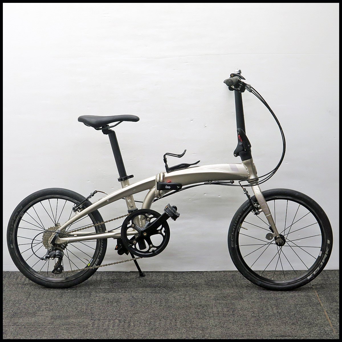 △Tern 折りたたみ自転車 VERGE N8 8段変速 20インチ/小径車/ミニベロ/フォールディングバイク/街乗り/ヴァージュ拍卖