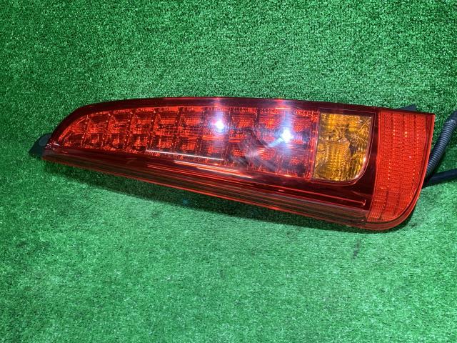 マークIIブリット TA-GX115W 左テールランプ 81560-22A10拍卖