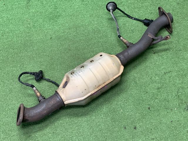 デリカD5 DBA-CV5W エキゾーストセンターマフラー 1584A206拍卖