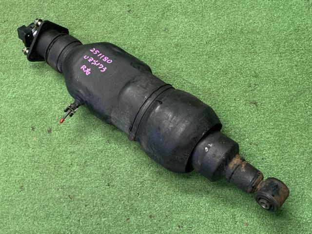 クラウンマジェスタ GH-UZS173 右Rエアサス 48080-30130拍卖