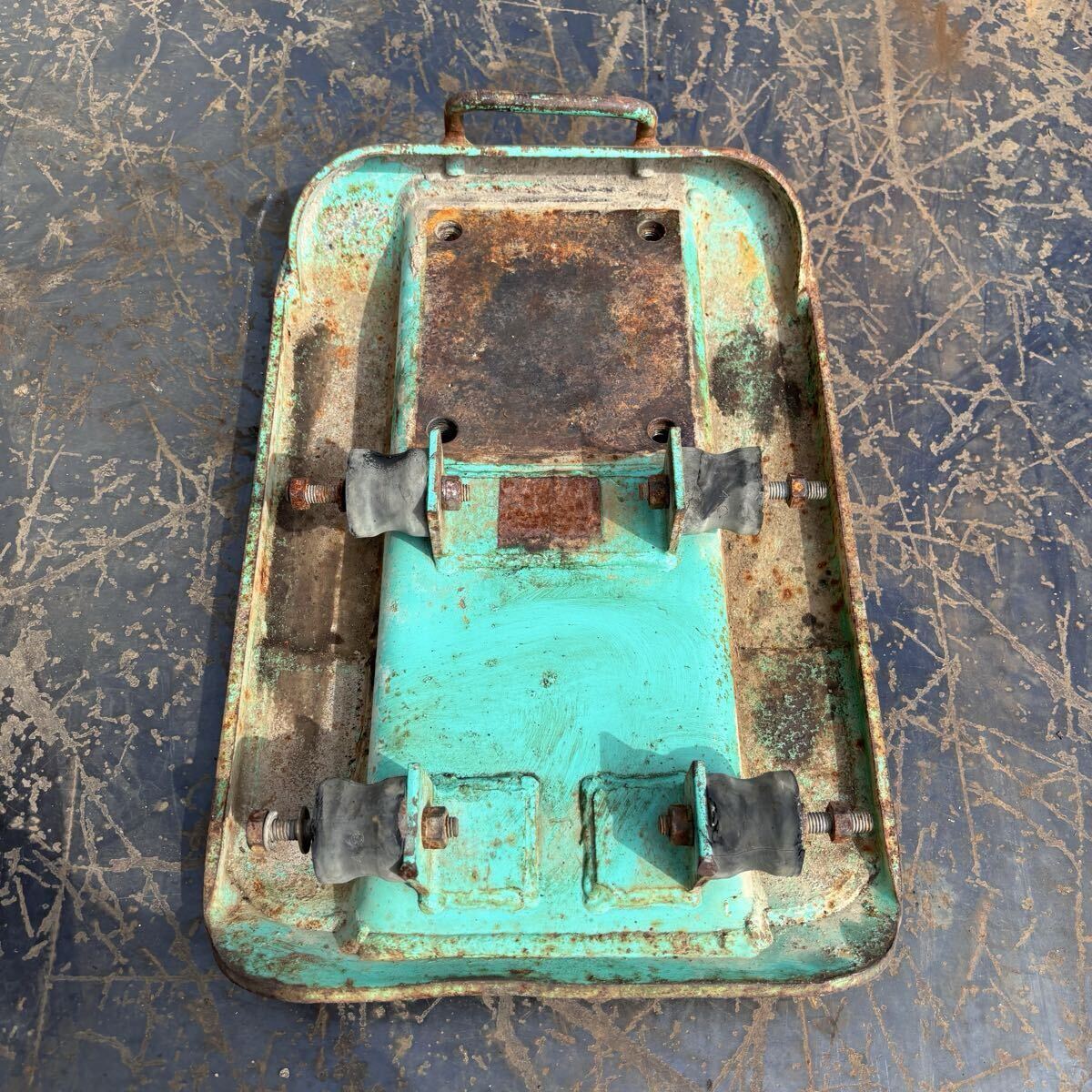 三笠産業 MIKASA プレートランマー エンジン台座 底板 mvc-50g 部品 パーツ バイブロプレート コンパクター MVC-40GB mvc-f60拍卖