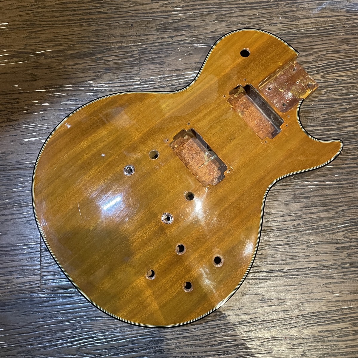 Greco EG-650N LesPaul Type 1970年代 Electric Guitar Body グレコ レスポールタイプ エレキギター ボディ -p184拍卖