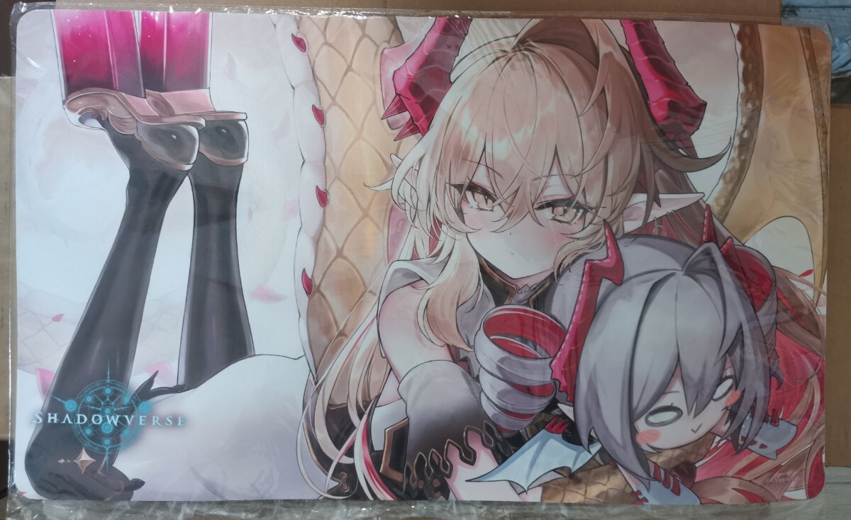 Shadowverse シャドウバース リサージェントレジェンズ 金色の威信リュミオール ラバーマット マウスパッド拍卖