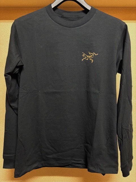 タグ付き 新品 未使用 アークテリクス クラッグ コットン ロングスリーブ 長袖Tシャツ Sサイズ 黒 × ゴールド拍卖