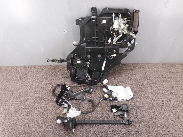 9206 ホンダ N-BOX/エヌボックス JF3 スライドモーター左 ドアロック/PWレギュレーターセット拍卖