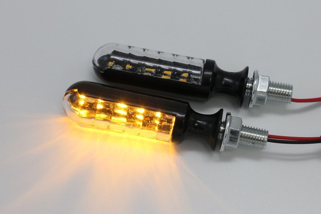 送料格安 スリムLEDウインカー2個 ブラック 黒 XJR400 XJR1200 XJR1300 YZF-R1 V-MAX RZ250 SR400 SRX400 FZS1000 ドラッグスター拍卖