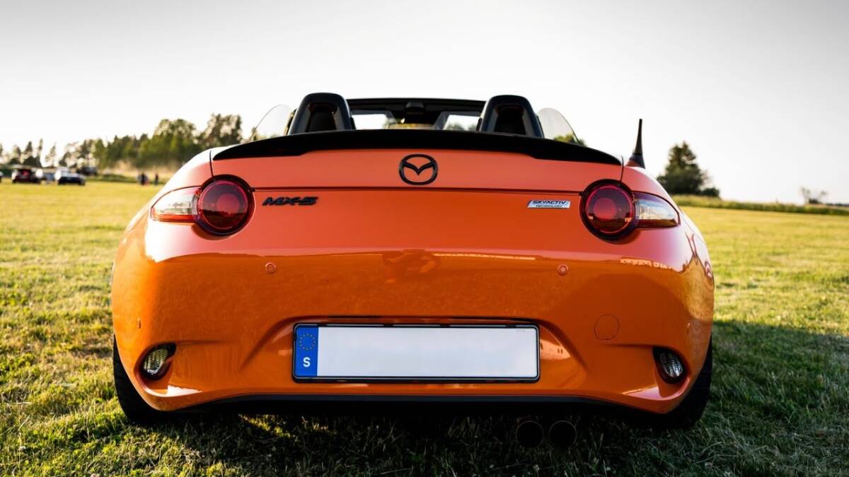 2015-2024 マツダ ロードスターRF MX-5 ND系 4代目 幌車対応 本物のカーボン P TYPE リアトランクスポイラー エアロ ウイング スポイラー拍卖