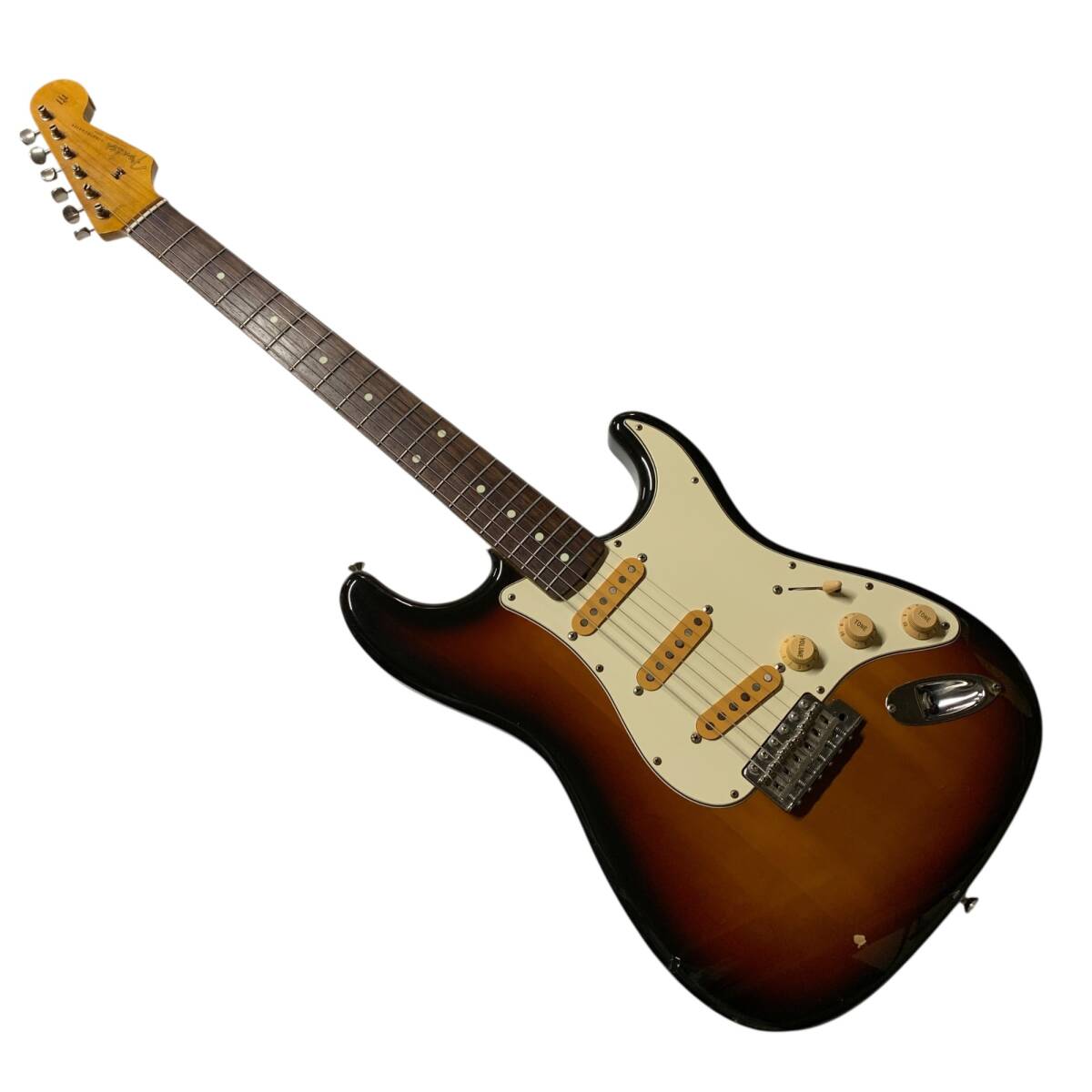 ◆中古品/音出し確認済◆fenderjapan フェンダージャパン ST62 フジゲン製 サンバースト エレキギター ストラトキャスター X39240NN拍卖