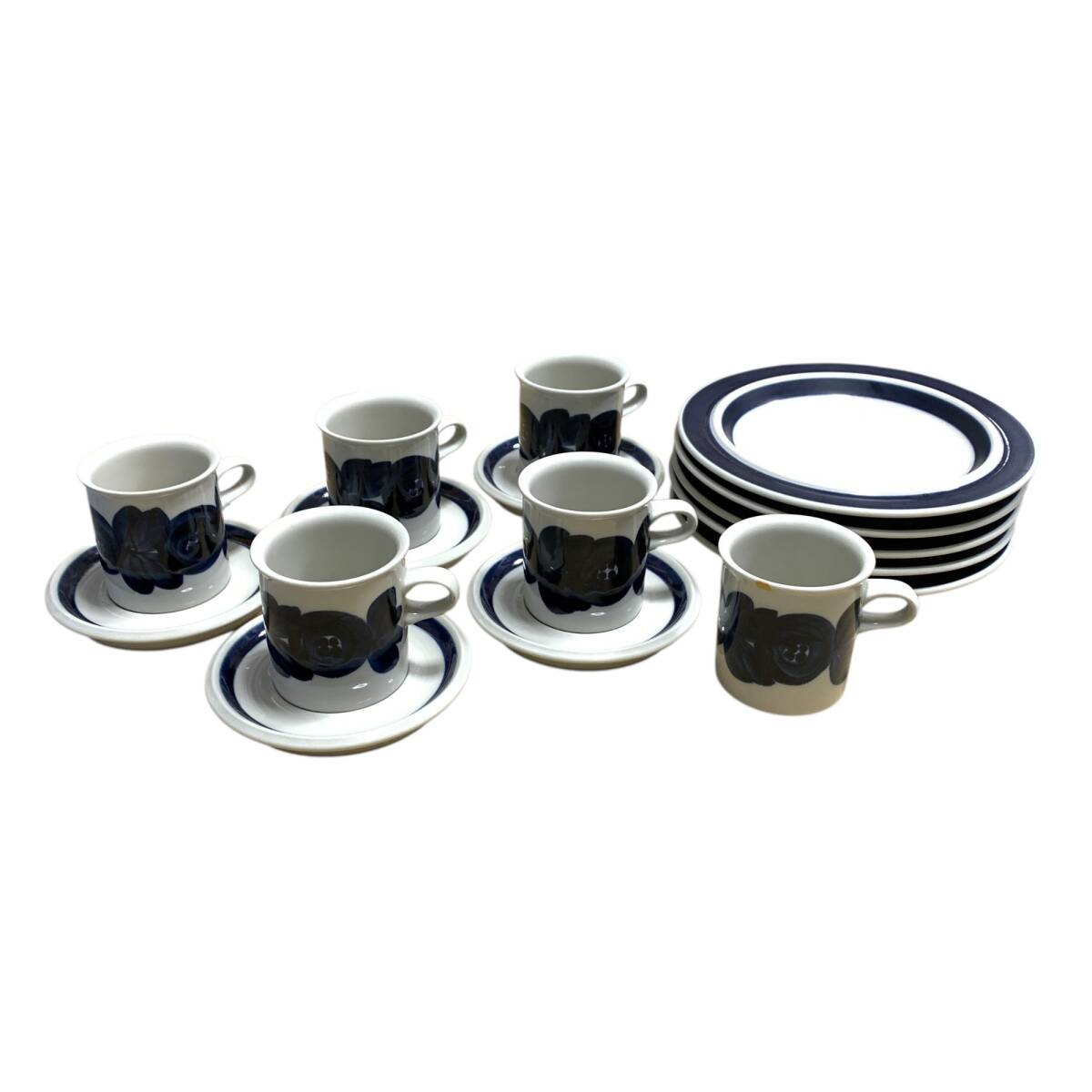 ◆中古品◆ ARABIA アラビア Anemone アネモネ カップ 6個 ※1個欠けあり※ / ソーサー 5枚 / プレート 5枚 セット kyP18158N拍卖