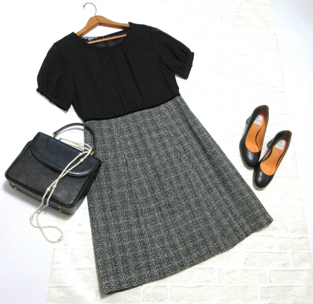 美品 送料込み LAURA ASHLEY ローラアシュレイ ブラック ツイード ドッキング ワンピース 13号 LL ( 大きいサイズ 黒 セレモニー およばれ拍卖