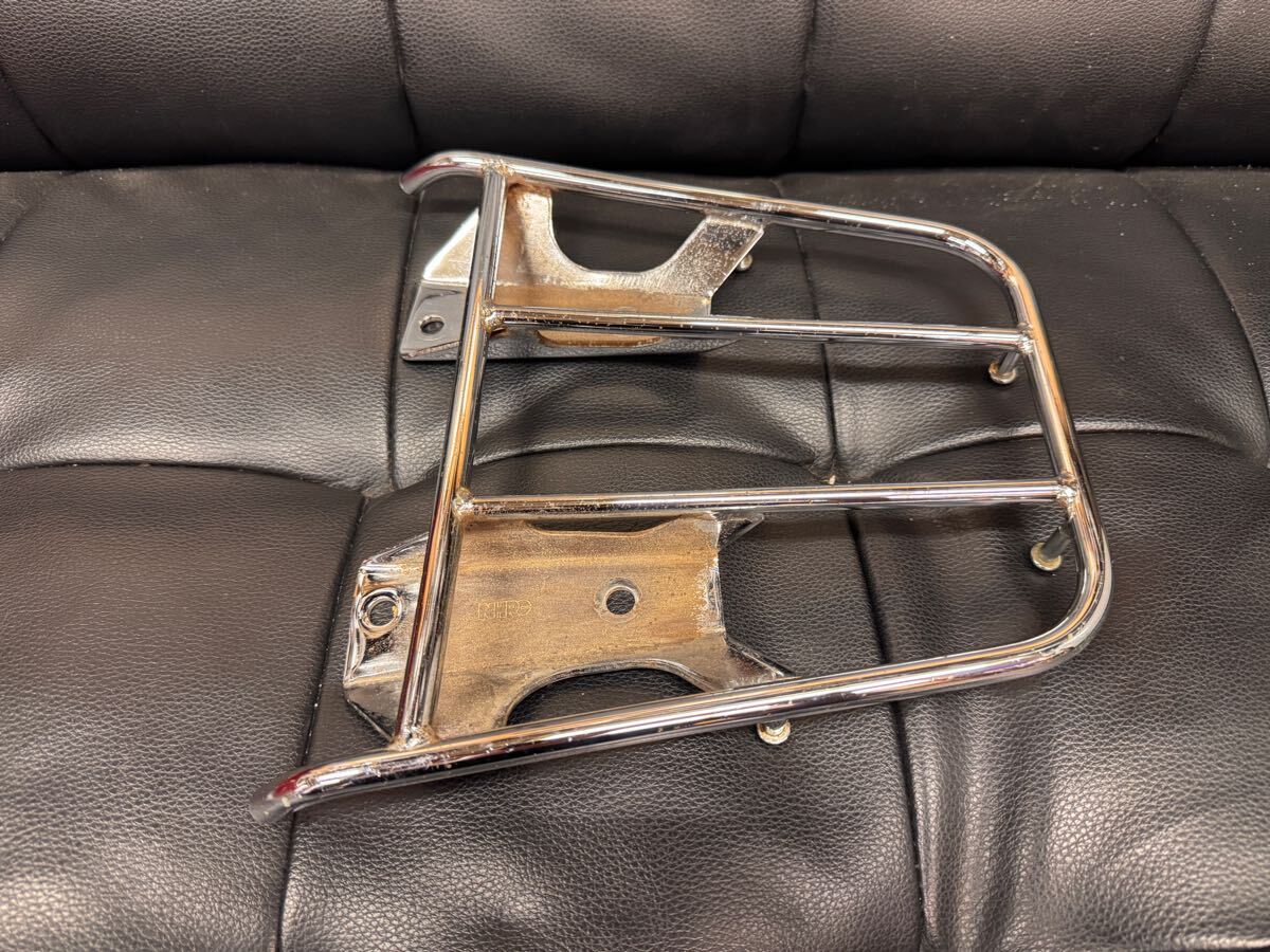 PCX125/PCX150専用 リアキャリア スチールメッキ製 荷台拍卖